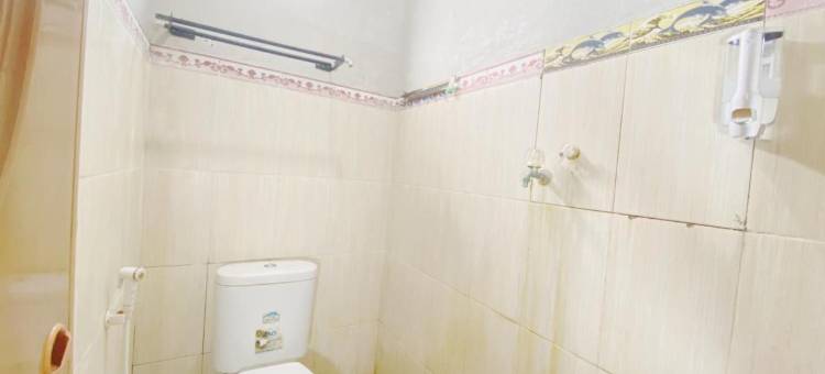 Central House Karimunjawa Mitra RedDoorz图片