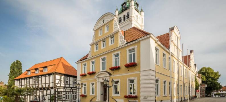 费尔登阿拉帕克霍亚托勒斯酒店(Thöles am Allerpark Verden)图片