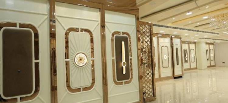 RGS Crystal酒店(Hotel RGS Crystal)图片