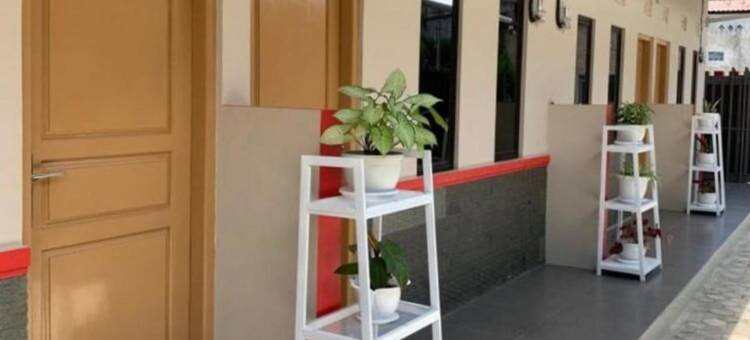红多兹伊斯兰酒店-近楠榜哈吉美娜(RedDoorz Syariah Near Hajimena Lampung)图片