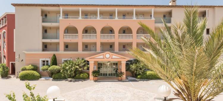 伊桑布溪皮埃尔高级假日酒店(Résidence Pierre & Vacances Premium les Calanques des Issambres)图片