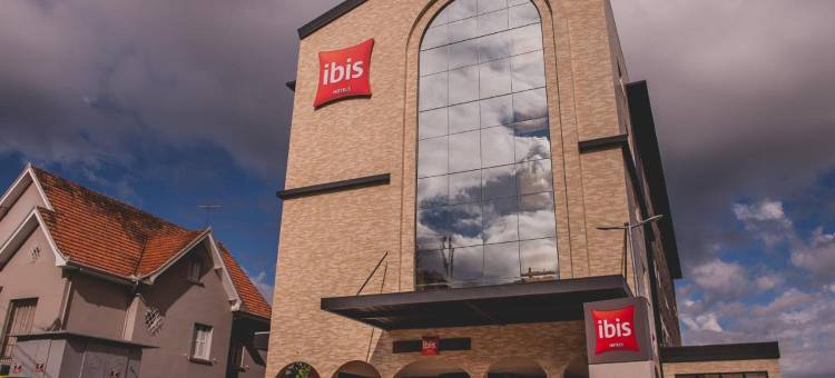 宜必思卡洛斯巴尔博萨酒店(Ibis Carlos Barbosa)图片