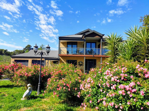 吉普赛溪酿酒厂酒店