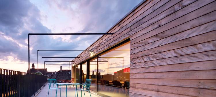 Josephine's Guesthouse - Women Only with Rooftop and Community Area图片