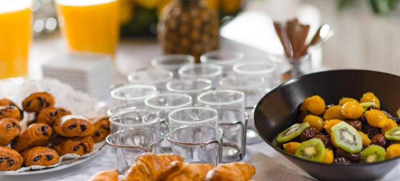 阿祖雷亚滨海奥特维尔酒店(Azureva Hauteville)图片