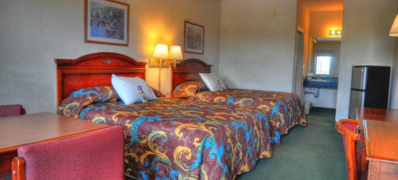 德克萨斯维多利亚套房汽车旅馆(Lone Star Inn and Suites Victoria)图片