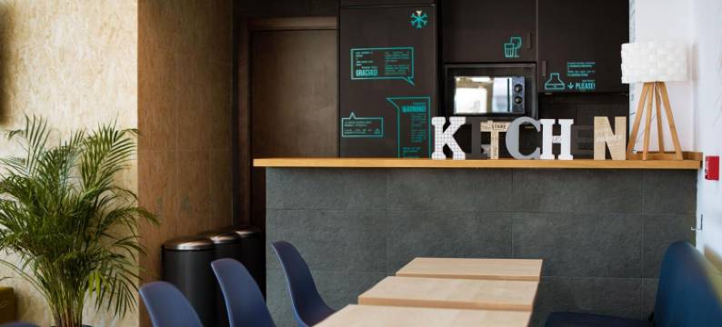 科尼尔泰克青年旅馆(Take Surf Hostel Conil)图片