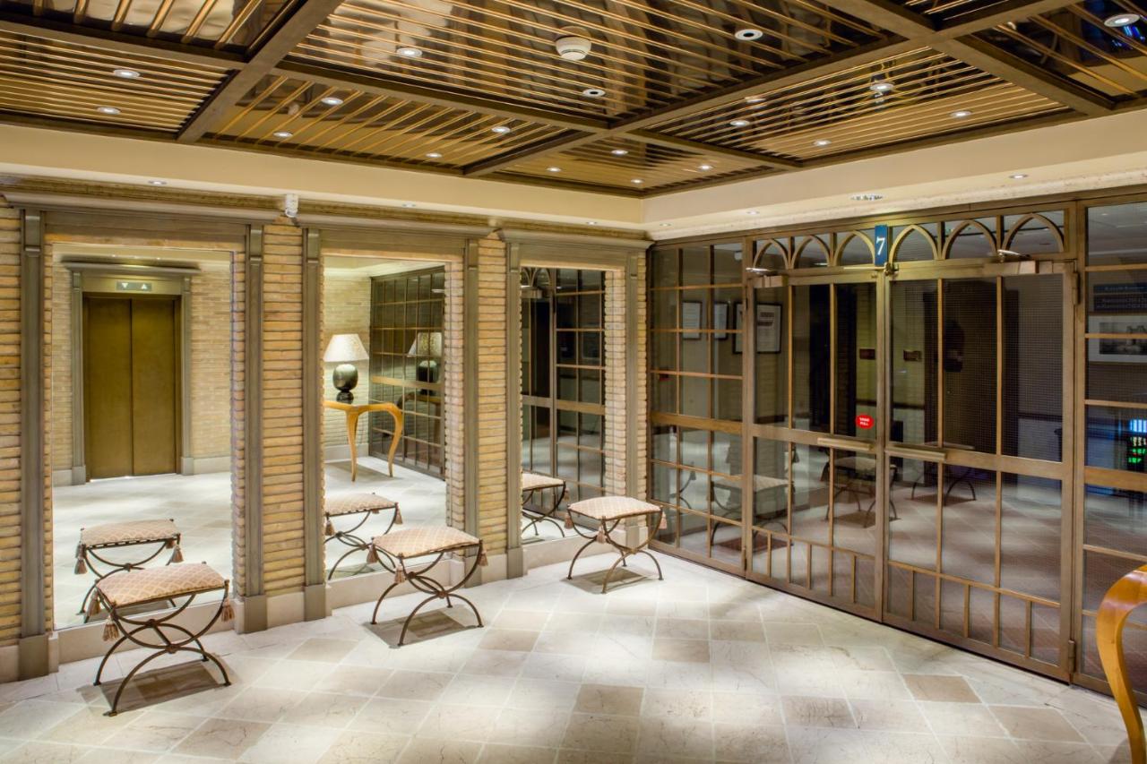 Hotel Palafox Over view