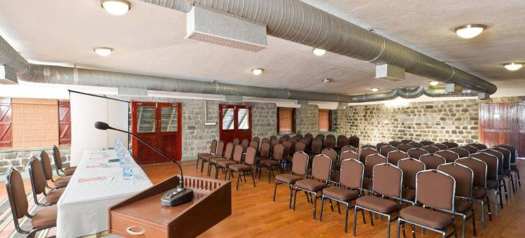 斯帕拉特鲁瓦纳玛莱度假酒店(Halez Sparsa Thiruvannamalai)图片