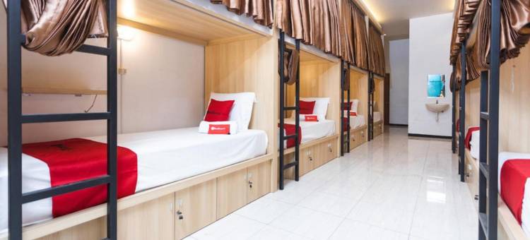 红多兹青年旅舍-玛琅市中心2号酒店(RedDoorz Hostel @ Malang City Center 2)图片