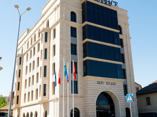 East Palace Hotel