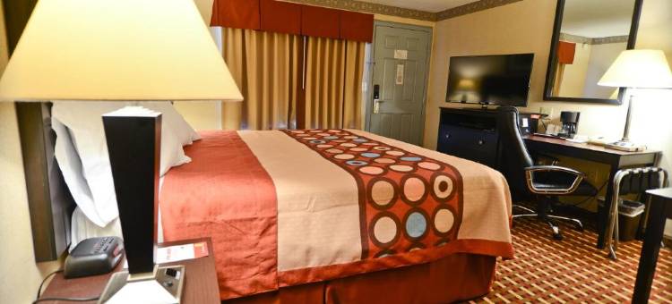 速韦瑟布鲁克速8酒店(Super 8 by Wyndham Old Saybrook)图片