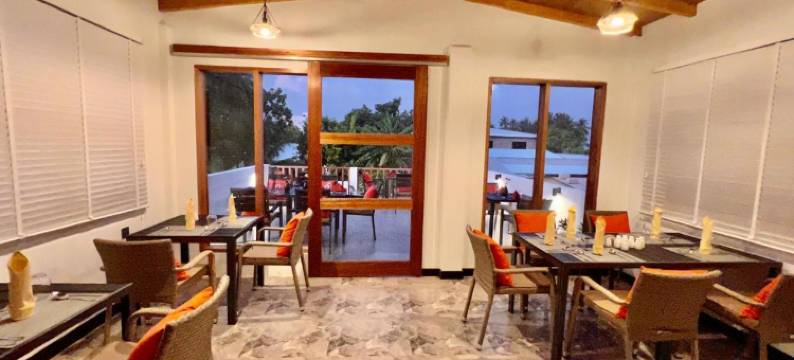 海边的迪古拉(Seaside Dhigurah)图片