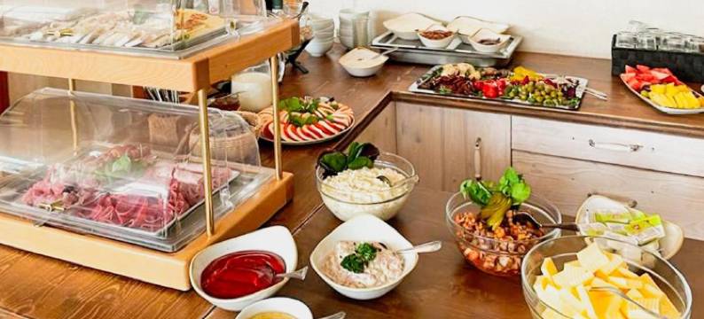 牧歌沃尔加斯特斯酒店(Meeressterne Hotel Idyll am Wolgastsee)图片