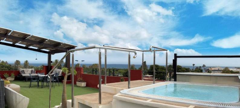 中庭酒店(Atrium Hotel)图片