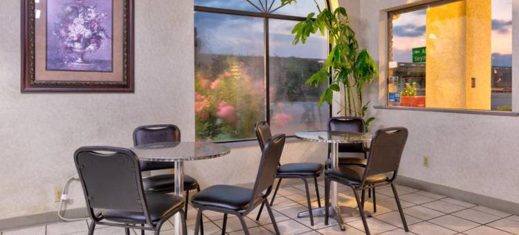 红河旅馆(Red River Inn Vernon, TX)图片