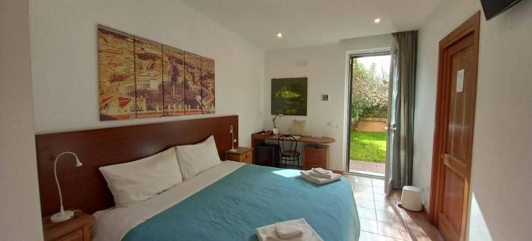 皮吉纳托绿洲旅馆(L'Oasi Al Pigneto - Guest House)图片