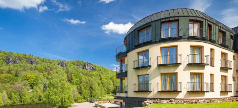 奥斯特鲁夫皮特劳恩酒店(Hotel Ostrov)图片