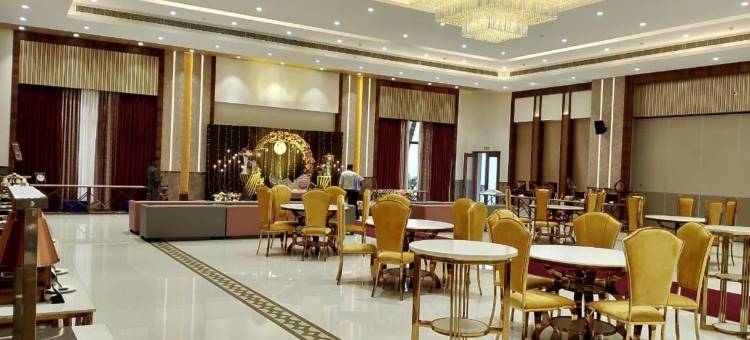 Pushpak Hotel & Convention图片