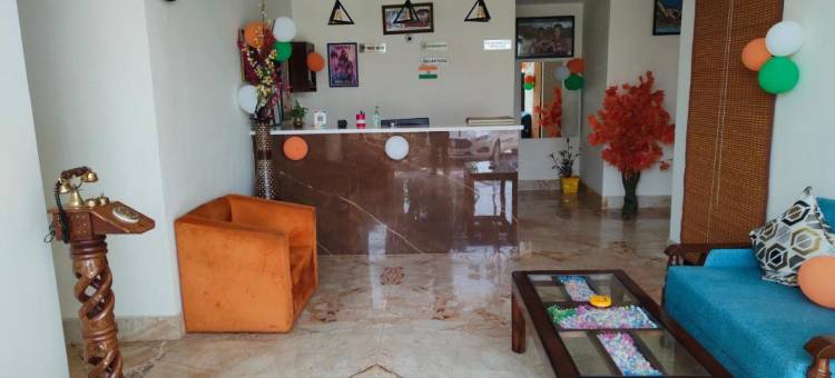 古鲁苏尔比酒店(Hotel Guru Surbhi)图片