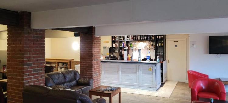 OYO 东瑟斯克白马旅馆酒店(The White Horse Lodge Hotel)图片