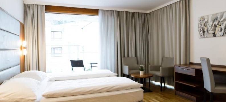 因斯布鲁克卡佩勒酒店(Hotel Kapeller Innsbruck)图片