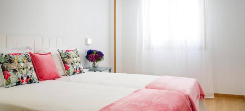 杜尔明海景维维耶洛公寓酒店(Duerming Sea View Viveiro)图片