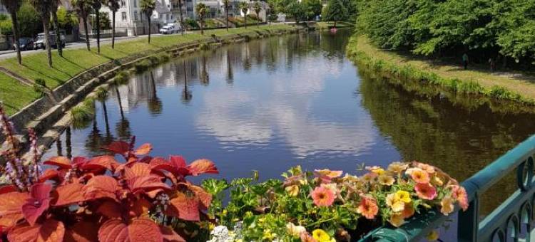 布里特酒店Essentiel庞蒂维-罗比克(Brit Hotel Essentiel Pontivy Robic)图片