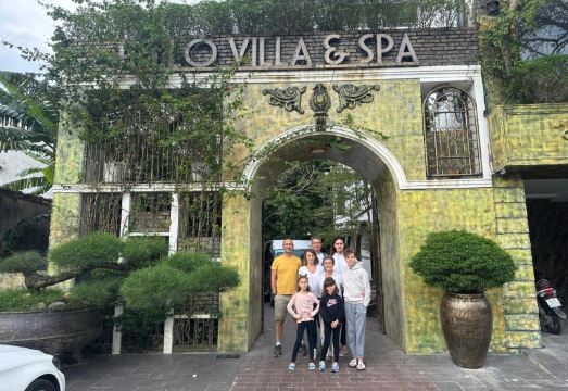 Hello Villa & Spa Hotel Overview