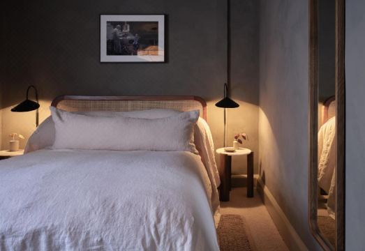 Highway Hotel Overview