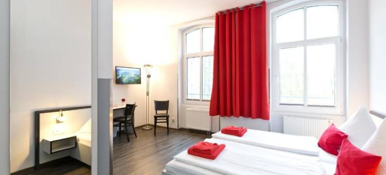 斯恩兹维斯赫恩酒店(Hotel zwischen den Seen)图片