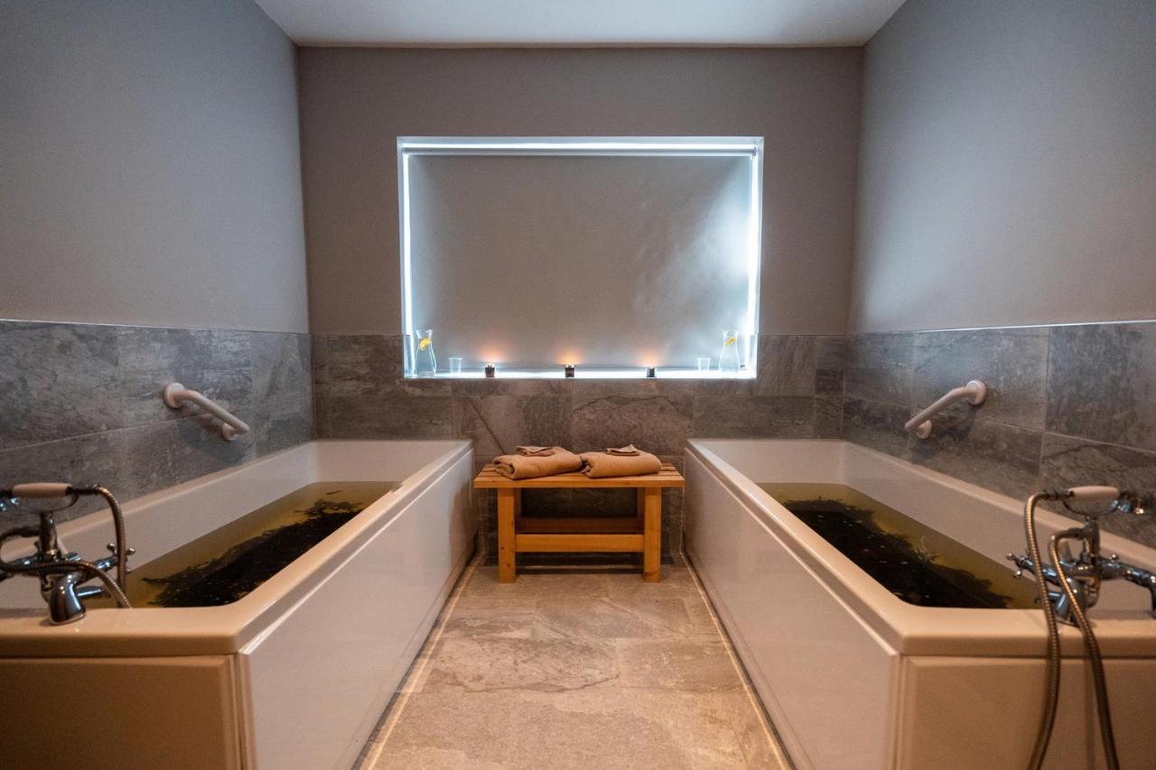 Seaview House Hotel Over view