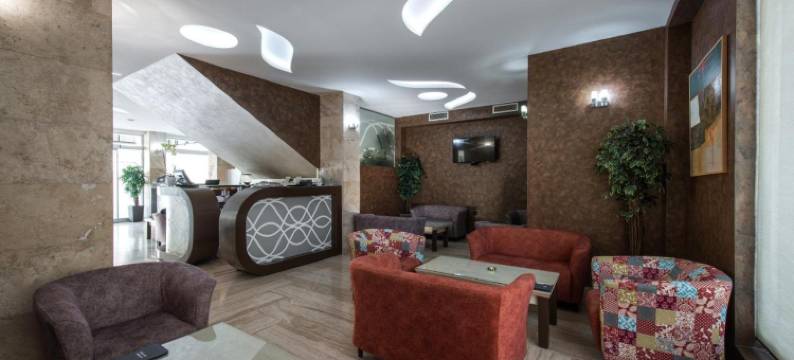 阿维尼加尼酒店(Garni Hotel Aveny)图片