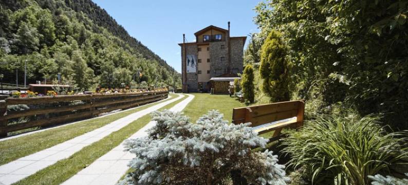 拉尼优公寓(Apartaments la Neu-Mountain Lodges & Restaurant)图片