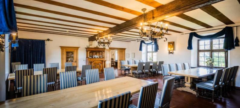 雷本斯汀布格酒店(Burg Rabenstein)图片