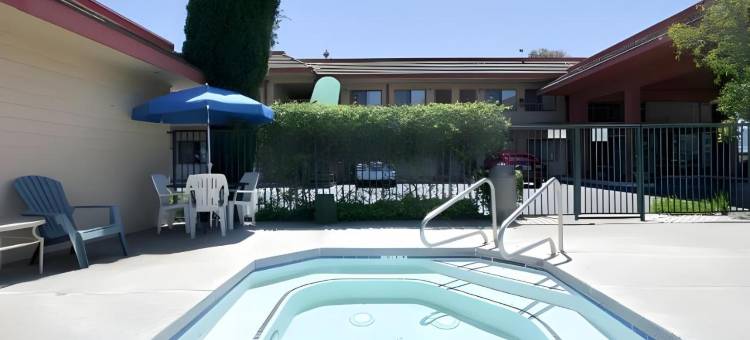 吉尔罗依戴斯酒店(Days Inn by Wyndham Gilroy)图片