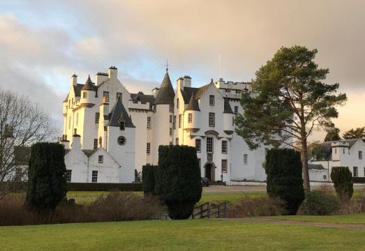 Dalgreine Guest House Hotel Overview