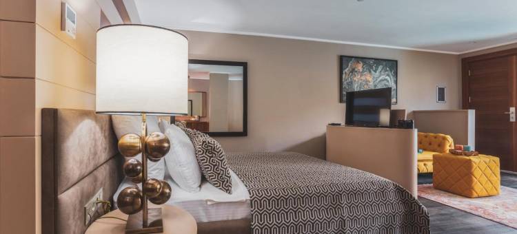 奥卡洞穴顶层房和套房酒店 - 限成人(Orka Cove Hotel Penthouse & Suites Adults Only)图片