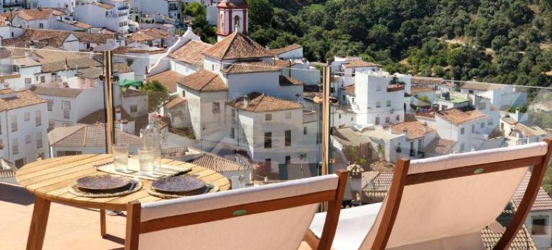 贝纳拉巴旅馆(Benarrabá Hostel)图片