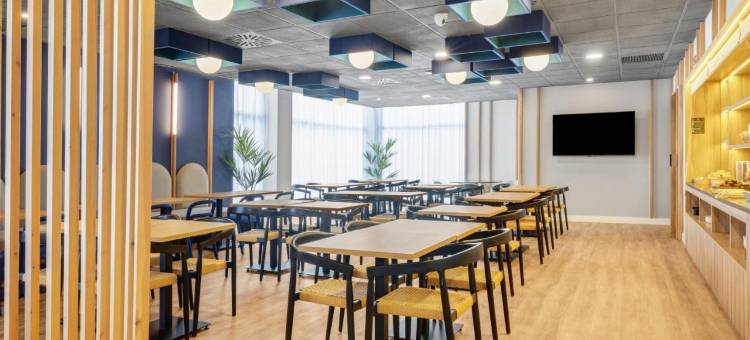 拉斯罗萨斯民宿酒店(B&B Hotel Madrid Las Rozas)图片