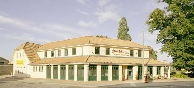 格诺因梅克伦堡酒店霍夫格酒店(Hotel Mecklenburger Hof Gnoien)图片