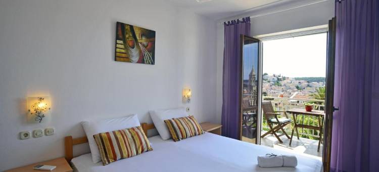 邦坎赫瓦尔公寓(Apartments and Rooms Bonkan Hvar)图片