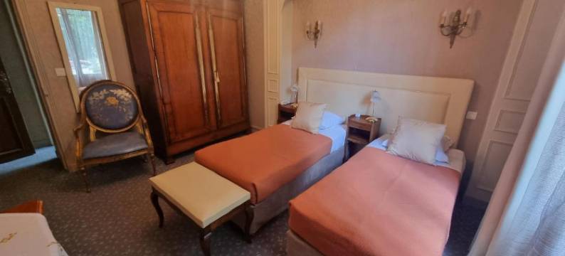 伯伊斯朱莉酒店(La Villa Bois Joli Hotel Restaurant)图片