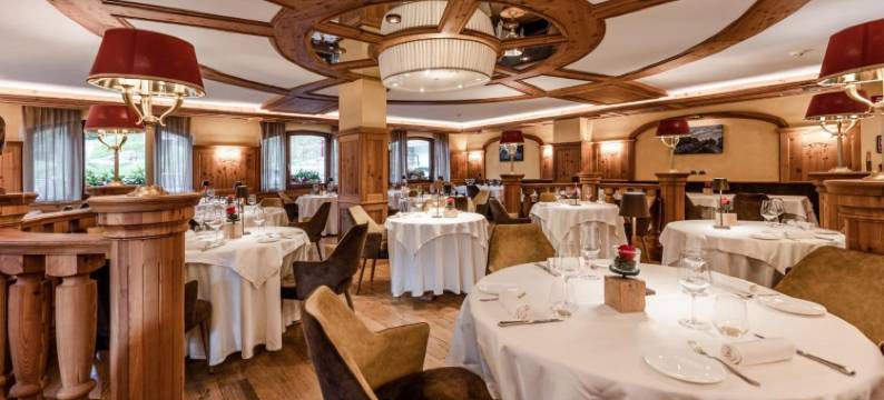 赛拉纳瑞拉克斯酒店(Cerana Relax Hotel)图片