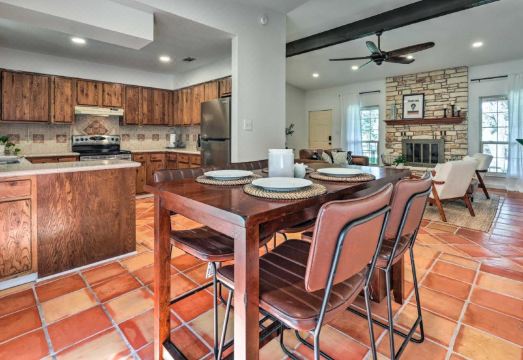 San Marcos Vacation Rental 4 Miles to Downtown! Hotel Overview