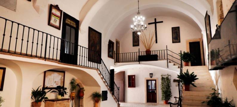 豪斯塔杰利亚圣萨尔瓦多皮提酒店(Petit Hotel Hostatgeria Sant Salvador)图片