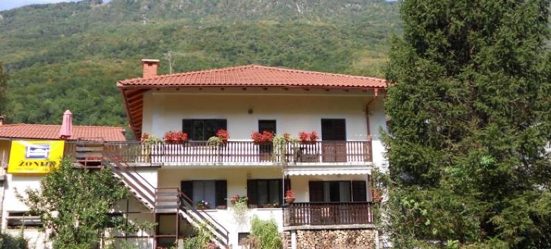 带桑拿的佐尼尔公寓(Chalet and Apartment Žonir with Sauna)图片