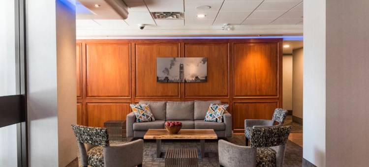 渥太华使馆酒店及套房(Ottawa Embassy Hotel & Suites)图片