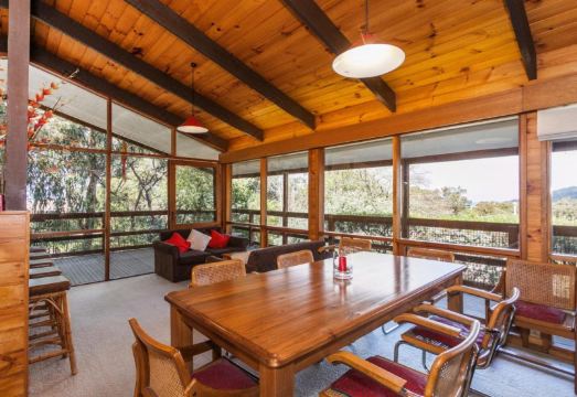 La TiendaHotel Overview