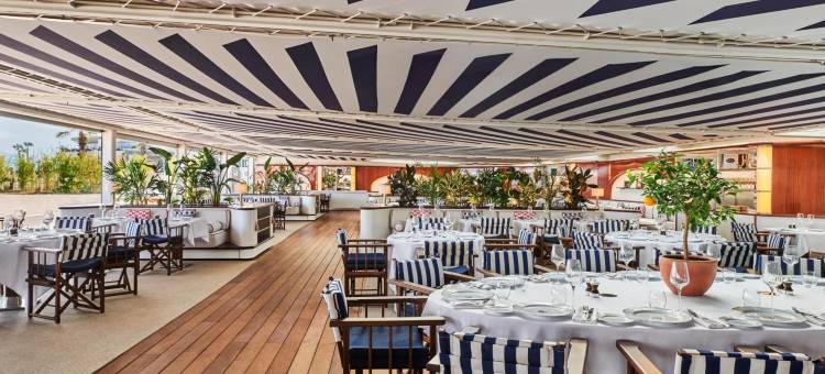 戛纳巴里尔雄伟酒店(近节庆宫)(Hôtel Barrière le Majestic Cannes)图片